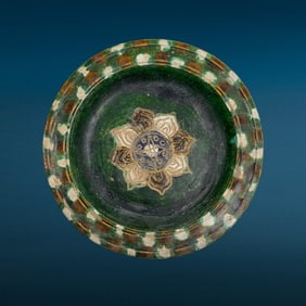 Chinese Shancai Glazed Pottery Lotus Plate Tang Dynasty