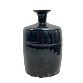 Mid 19th Century Chinese Black Glazed Bottle Vase