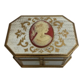 Vintage Florentine Cameo Jewellery Music Box