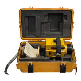 Topcon Tokyo, Japan DM-C2 Electronic Distance Meter