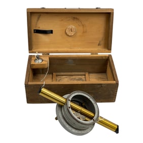 Vintage Bostrom No. 2 Farm Level with Original Case