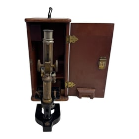 Antique Ernst Leitz Wetzlar Microscope