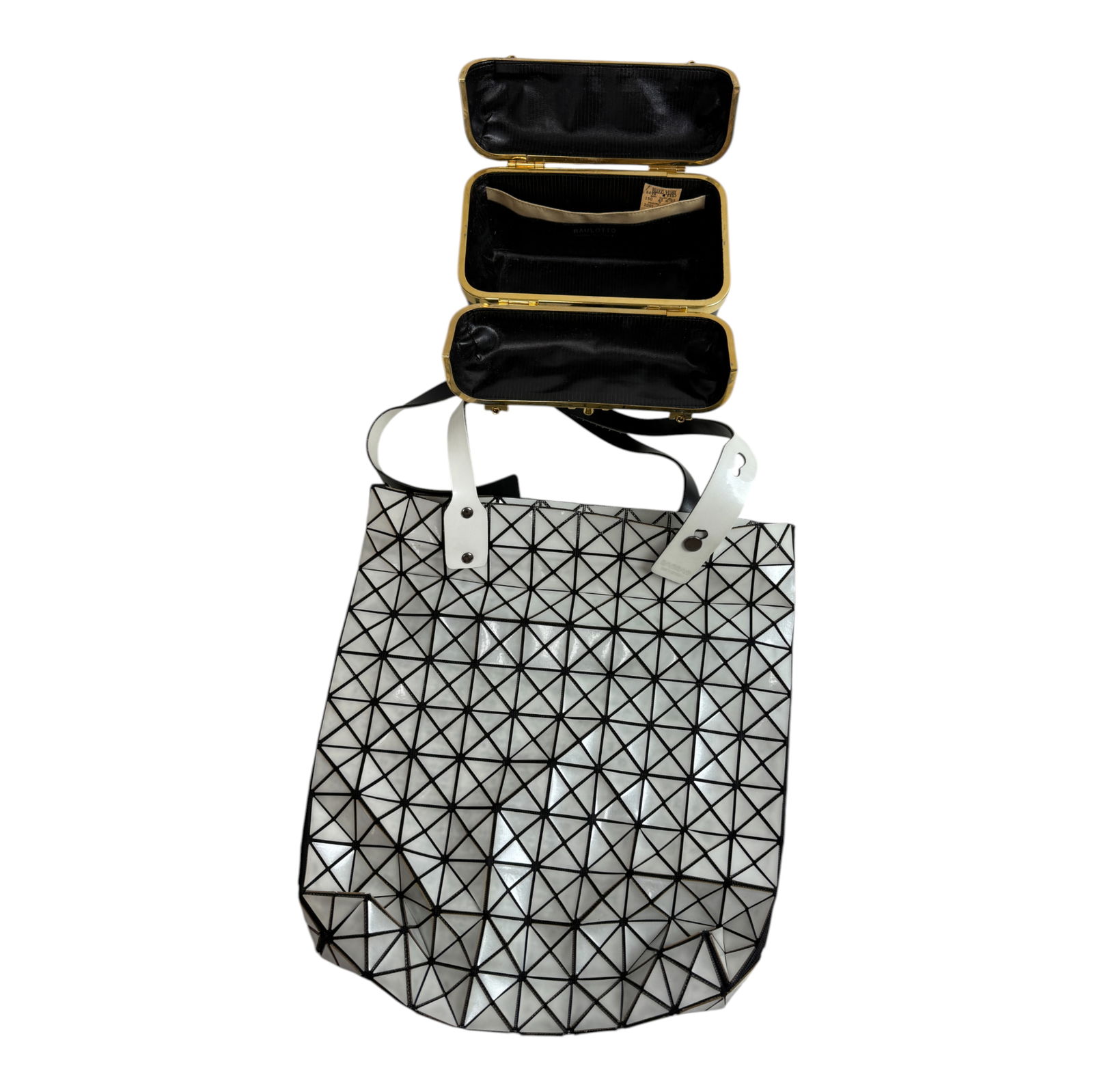 VTG Designer Handbag Baulotto BaoBao Issey Miyake: VTG Designer Handbag Baulotto with original Tag 8 x5 x5 in and BaoBao Issey Miyake