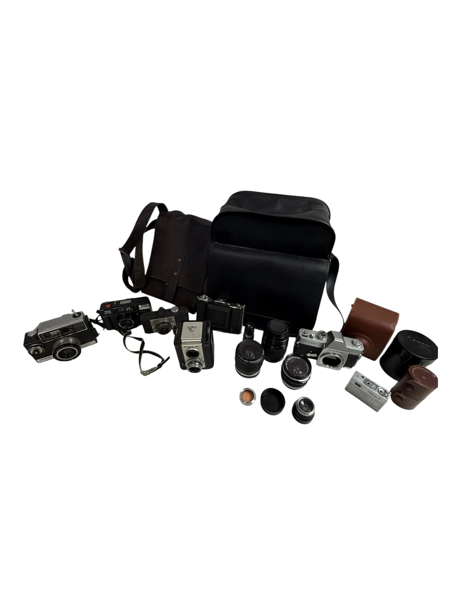 Vintage Camera Lot: Vintage Camera Lot