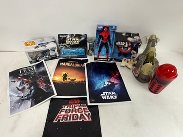 Vintage Star Wars Toys And Colectibles Lot