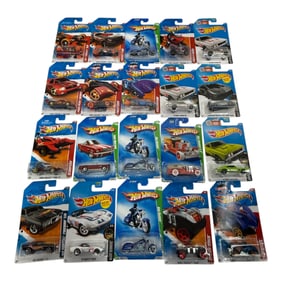 Hot Wheels Die-Cast Cars in Packaging Lot of 20