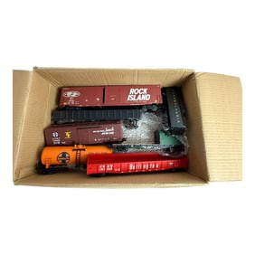 Lot of Vintage Lionel Train Cars Boxed