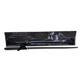 Star Wars Toys Black Series Mandalorian Darksaber FX