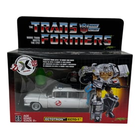 Transformers Toys Ghostbusters Ectotron Ecto-1 Robot Vehicle