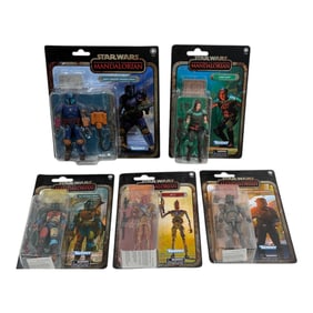 Star Wars Mandalorian Kenner Carded Figures Lot of 6