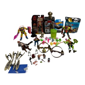 Mixed Action Figure and Toy Lot