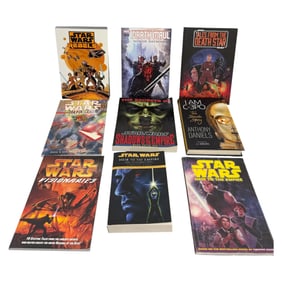 Star Wars Graphic Novel & Paperback Lot (9 Books)