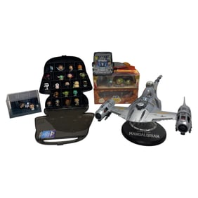 Star Wars Mandalorian Collectible Set