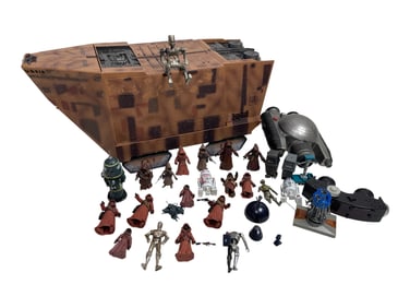 Star Wars Sandcrawler and Droid Lot