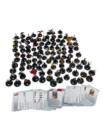 Marvel HeroClix Large Figure and Card Set