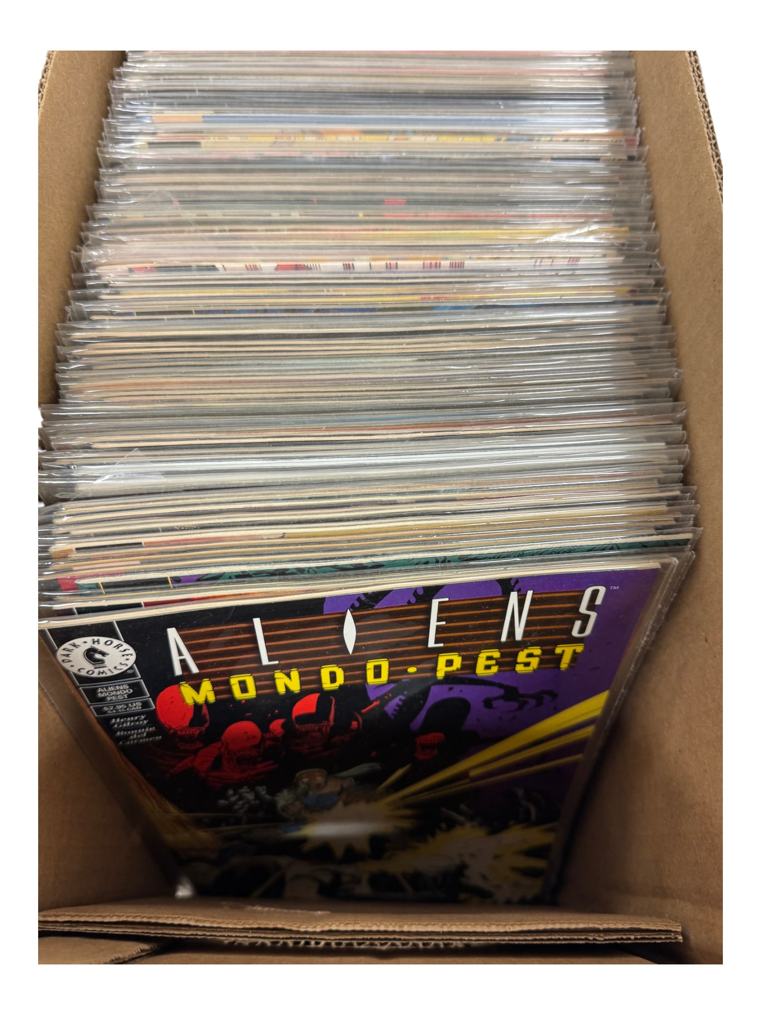 Short Comic Book Collection Featuring Aliens (Dark Horse) (1 of 8)