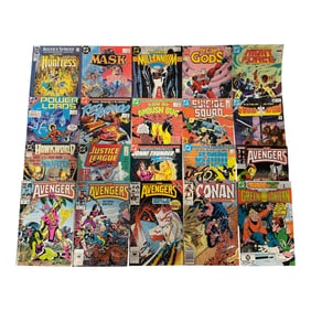 Justice League Avengers and Suicide Squad Comic Lot