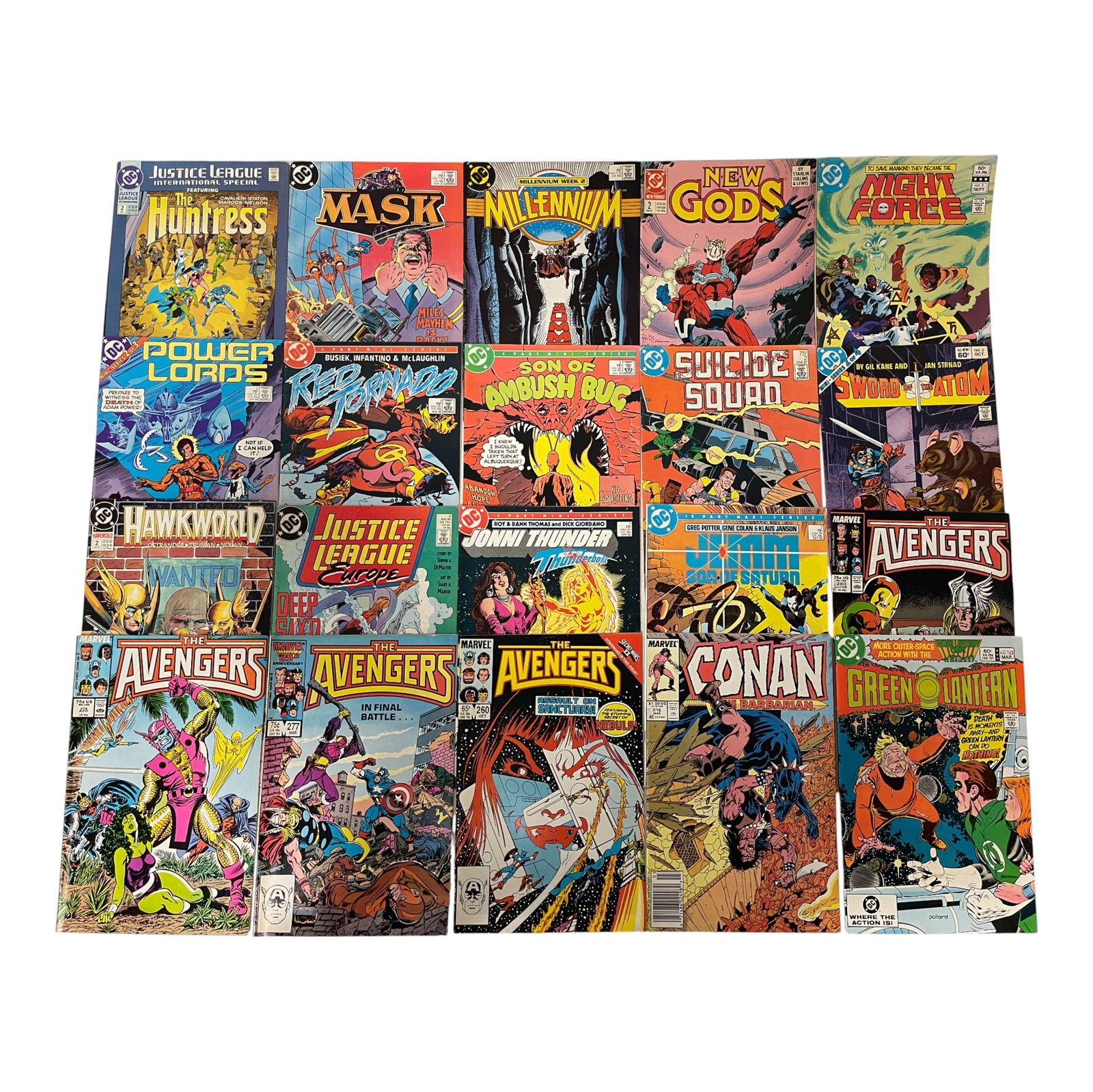 Justice League Avengers and Suicide Squad Comic Lot (1 of 3)