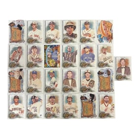 Vintage Baseball Trading Card Collection Lot