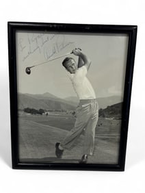Arnold Palmer Signed 8x10 Photograph