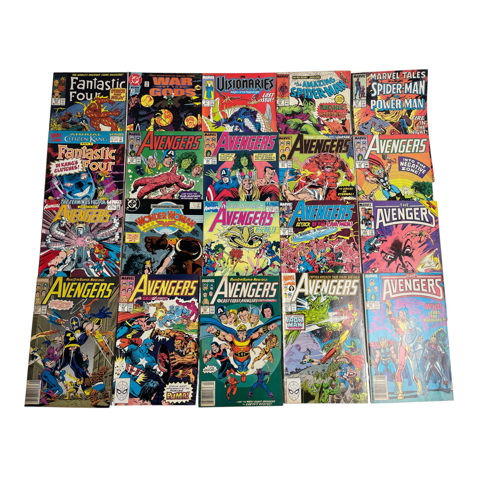 Marvel Avengers Comic Book Lot (1 of 3)