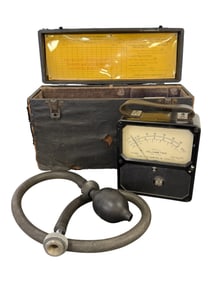 Illinois Testing Laboratories Velometer with Leather Case