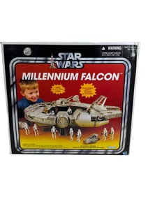 Kenner Hasbro Sealed Star Wars 2012 Millenium Falcon