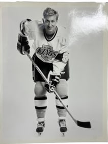 Black and White 8x10 Wayne Gretzky Photograph