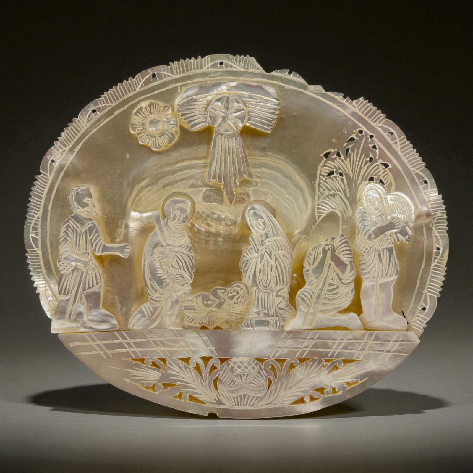 Mother of Pearl Nativity Scene Plaque (1 of 4)