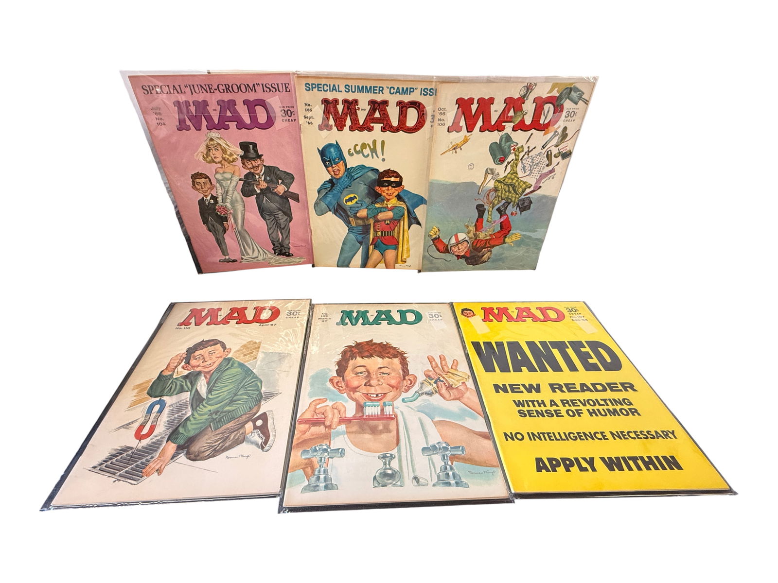 Vintage MAD Magazine Collection Lot (1 of 1)