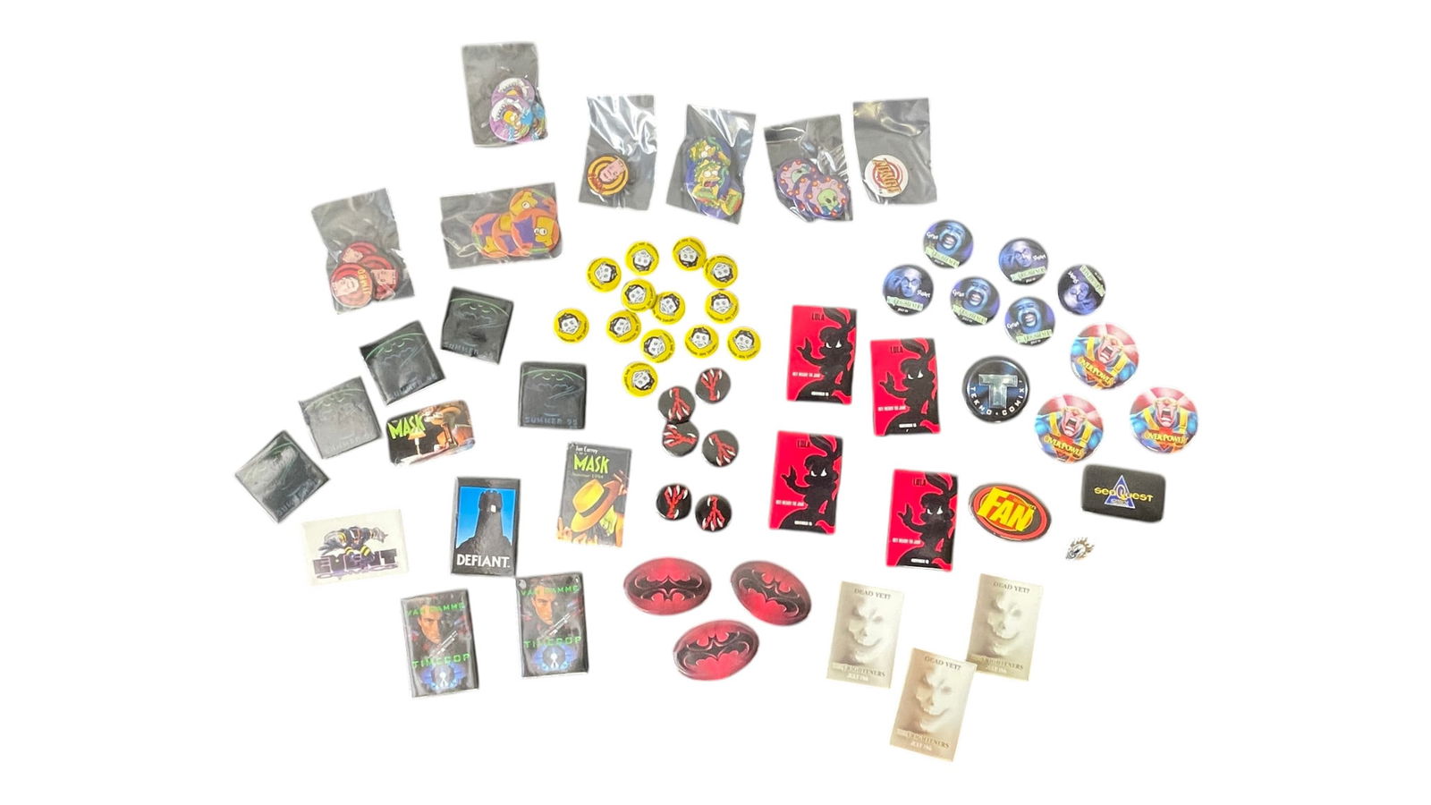 Vintage Pin Collection Lot: Vintage Pin Collection Lot