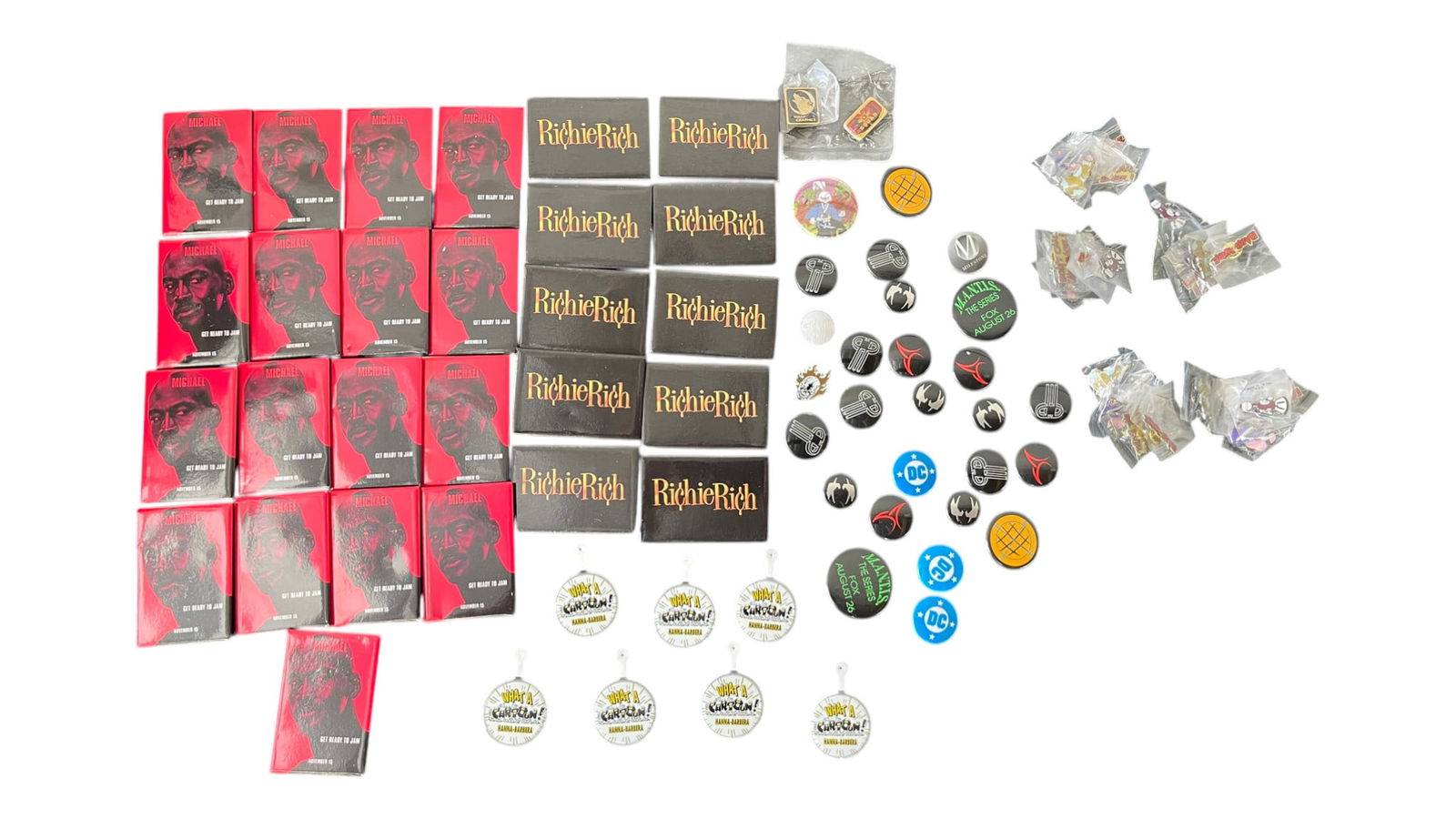 Vintage Pin Collection Lot: Vintage Pin Collection Lot