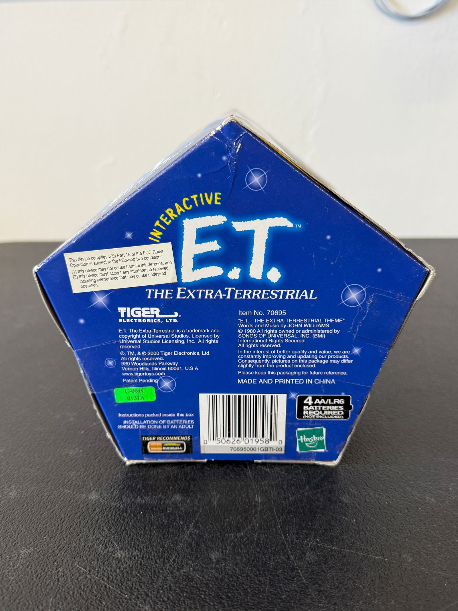 Boxed Interactive E.T. Figure by Tiger - 3