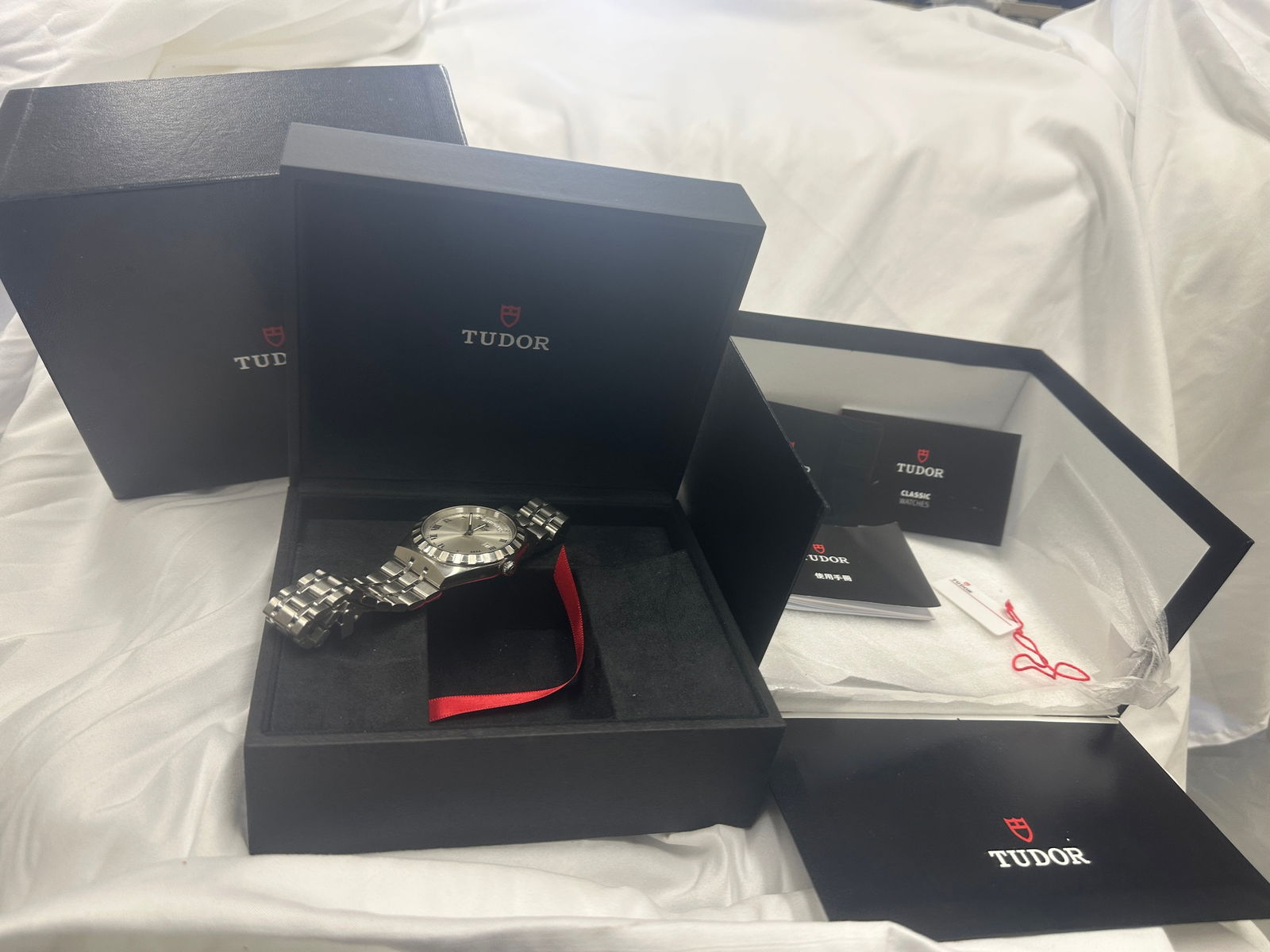 TUDOR Royal Automatic 41mm Steel Watch With Box Papers (1 of 7)
