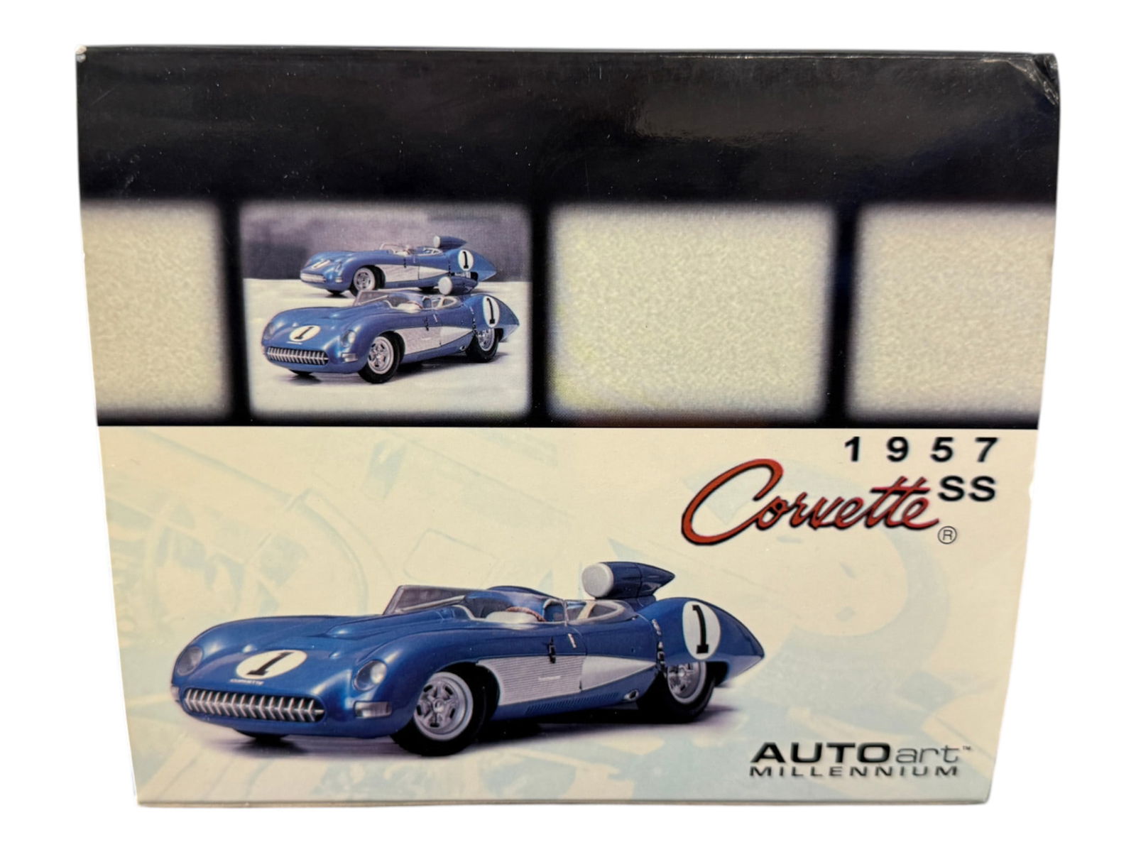 AutoART Millenium 1957 Corvette SS Model Car - 3