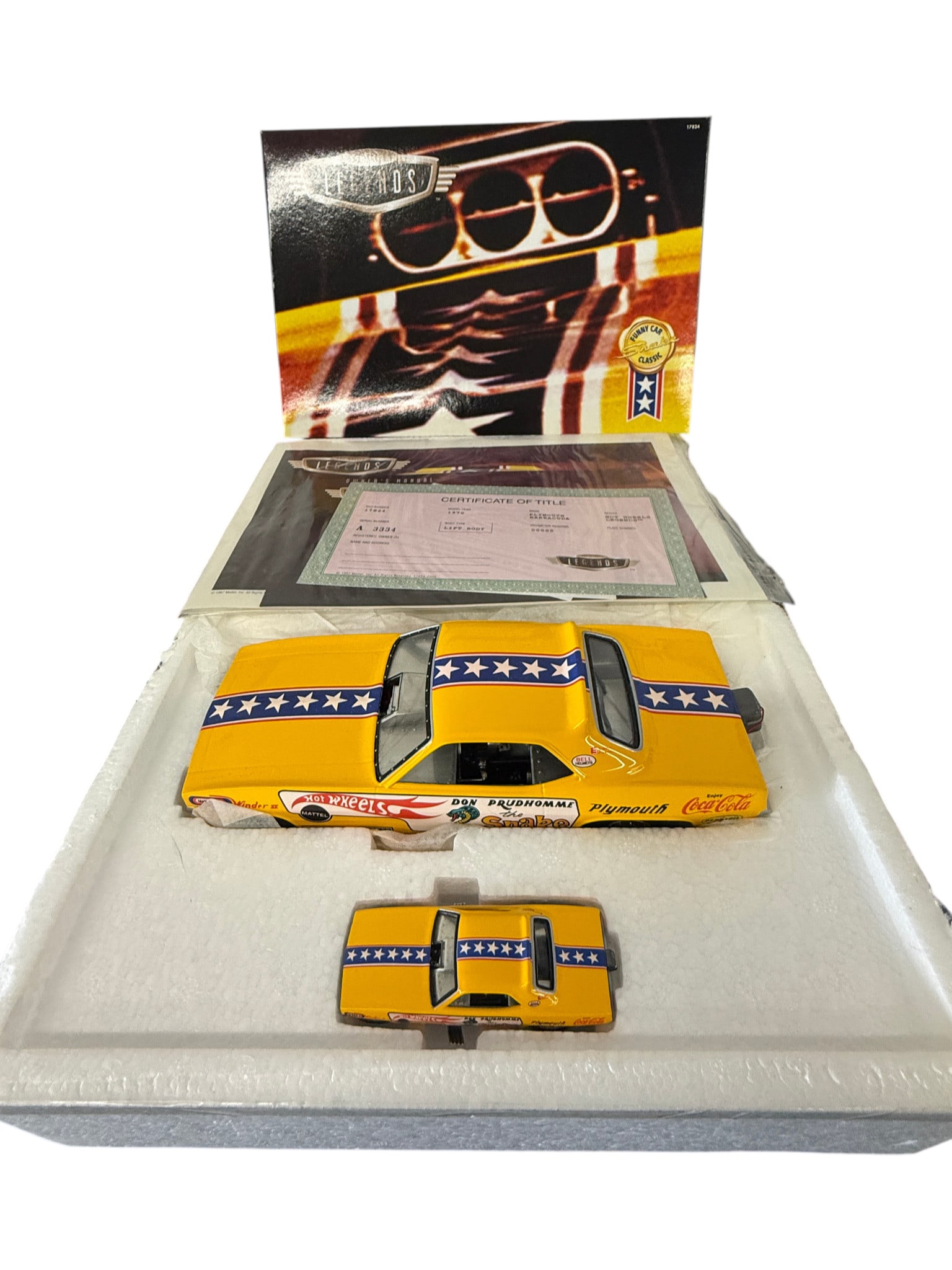 Hot Wheels Legends 1970 Plymouth Barracuda Model Car: Hot Wheels Legends 1970 Plymouth Barracuda Model Car