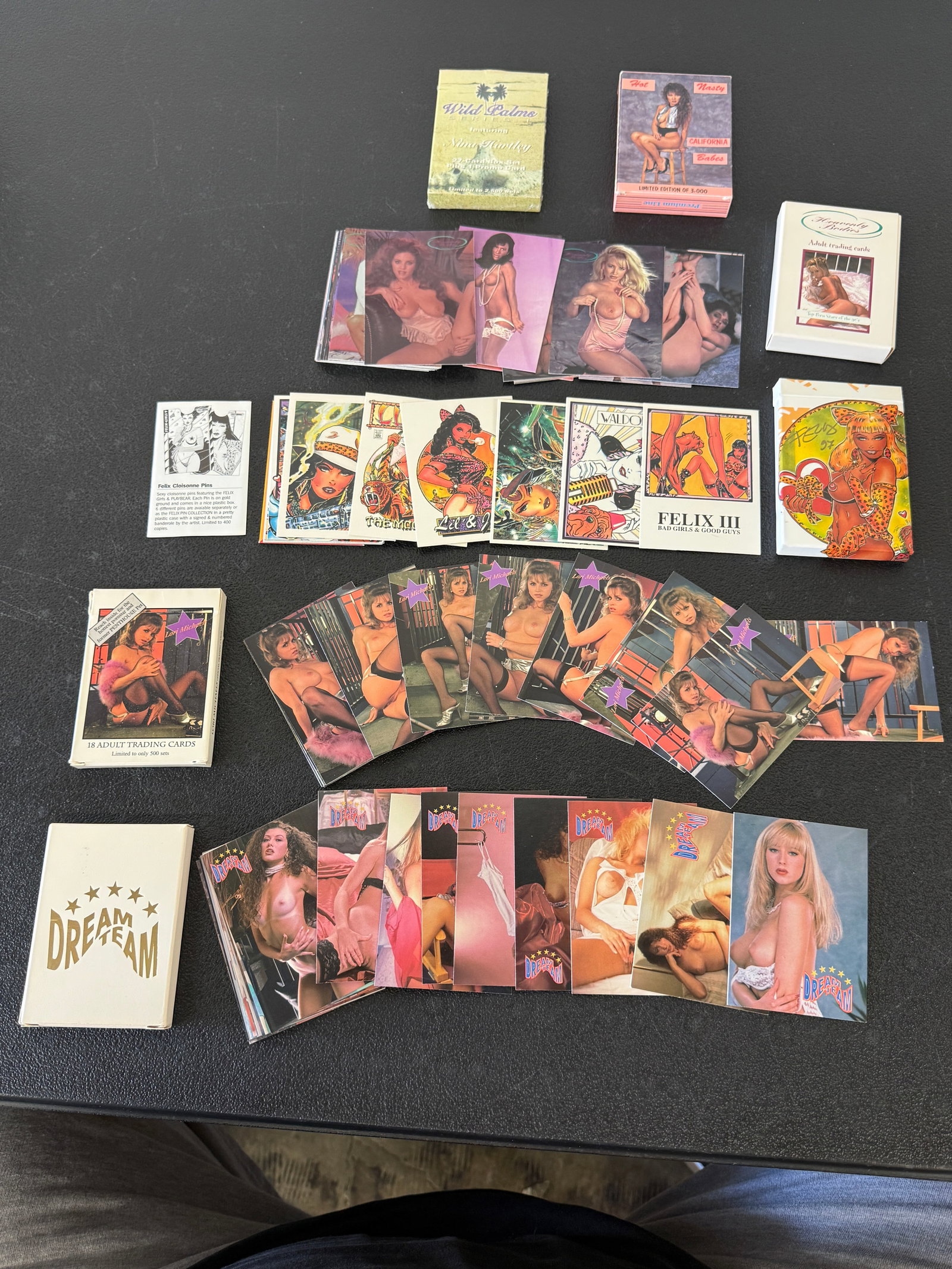 Vintage Trading Card Collection Lot: Vintage Trading Card Collection Lot