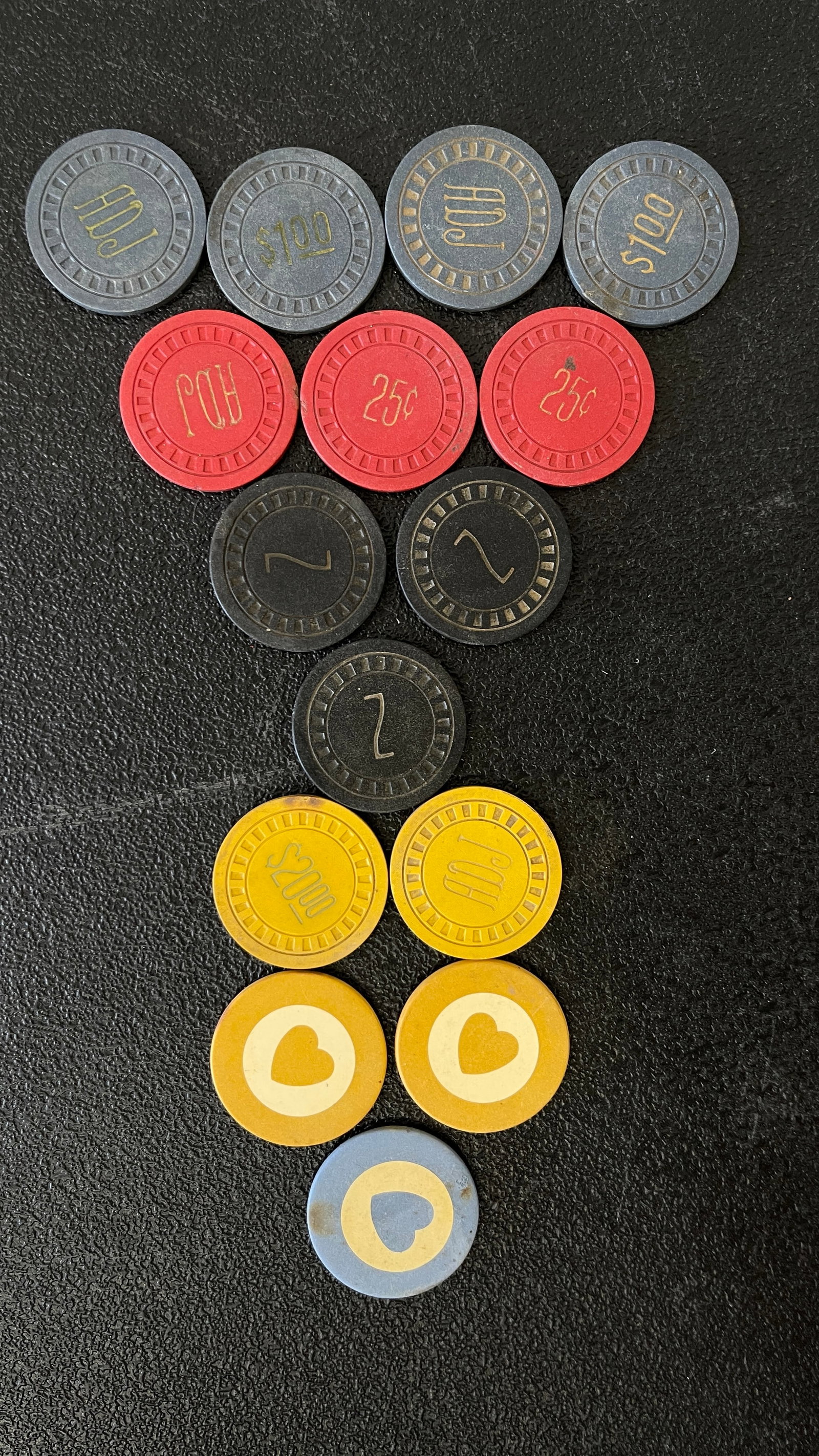 Vintage Assorted Poker Chips Group: Vintage Assorted Poker Chips Group