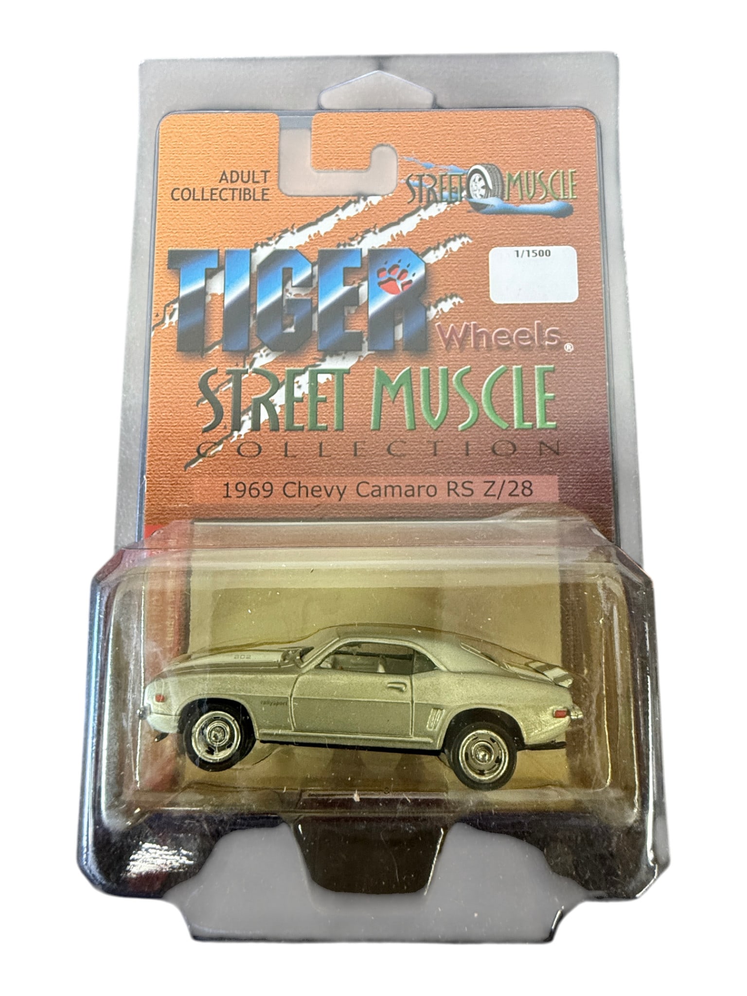 Tiger Wheels Street Muscle 1969 Chevy Camaro RS Z/28 LE 1/500 (1 of 2)