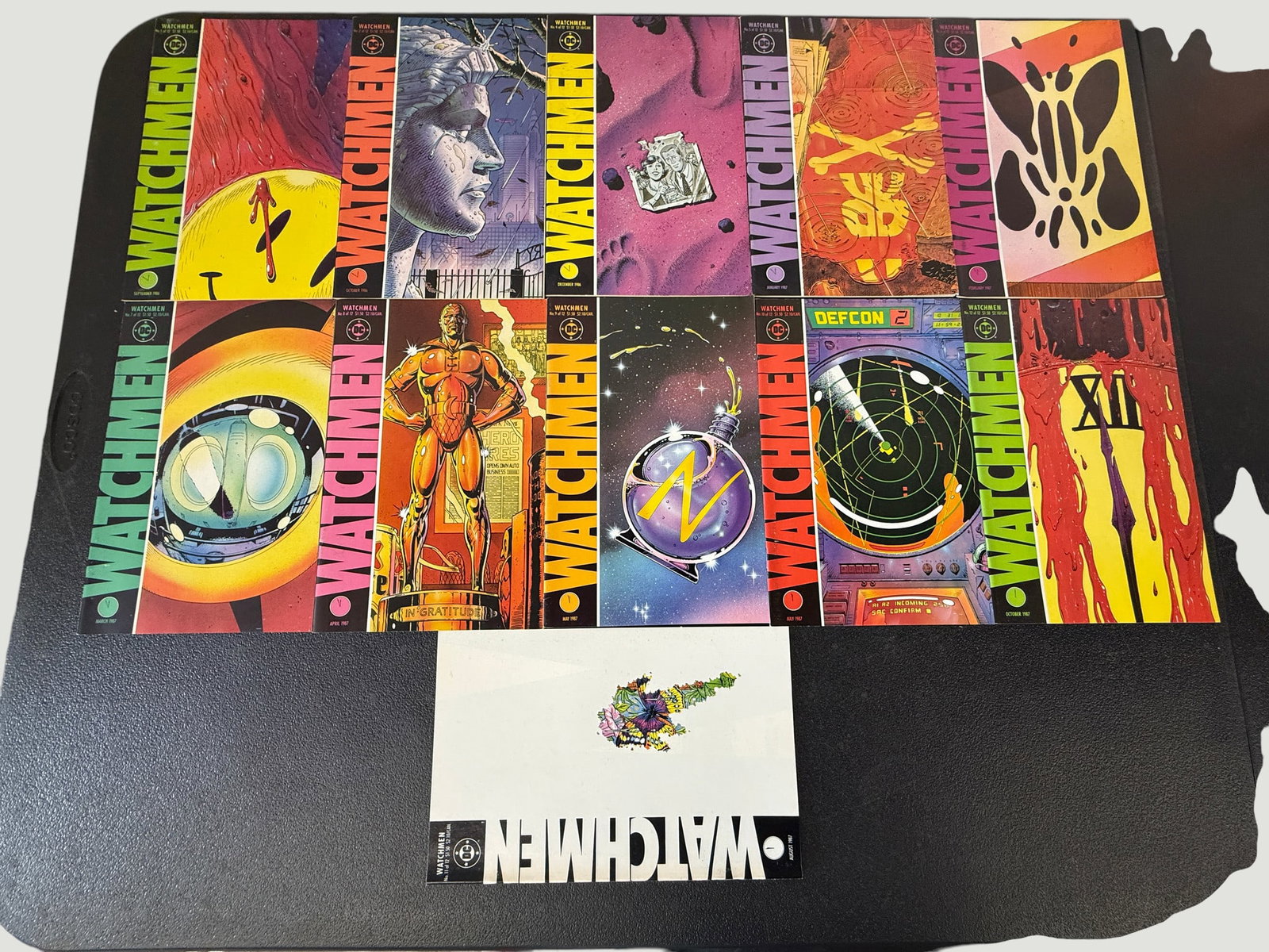 Watchmen #1-12 Complete Original Run DC Comics 1986-1987 Alan Moore Dave Gibbons: A complete 12-issue original run of Watchmen, published by DC Comics from September 1986 through October 1987, written by Alan Moore with art by Dave Gibbons. This landmark limited series is widely re
