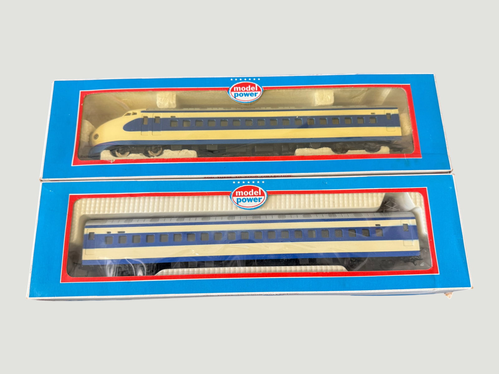 Model Power HO Scale Bullet Train Locomotive & Passenger Car Set (2 Boxes) (1 of 4)