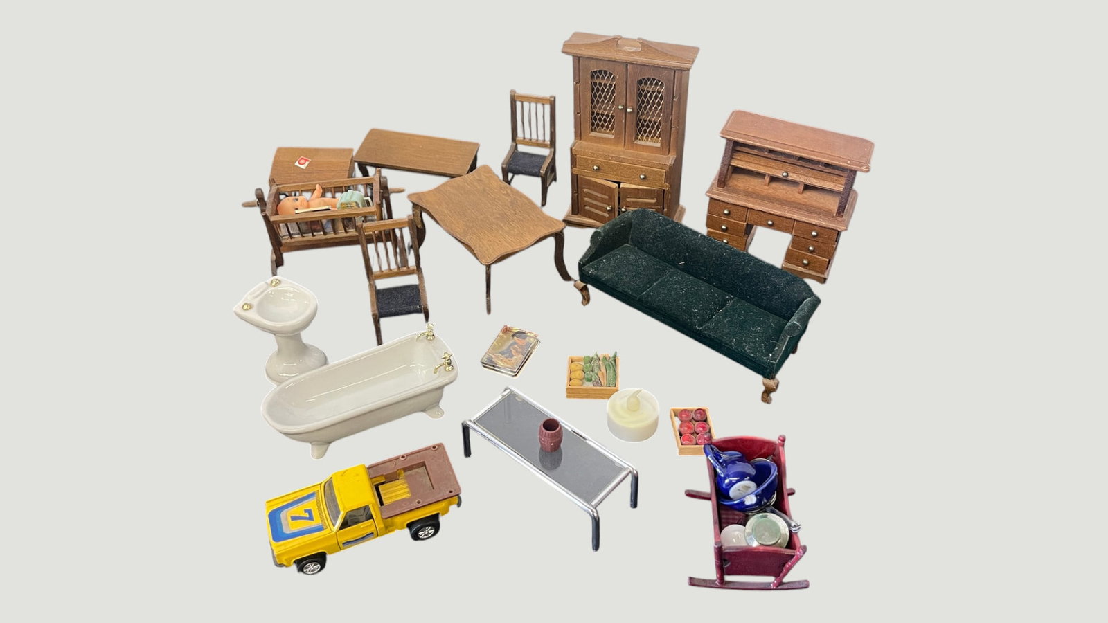 Dollhouse Miniature Furniture & Accessories Collection, 20+ Pieces, Vintage (1 of 4)