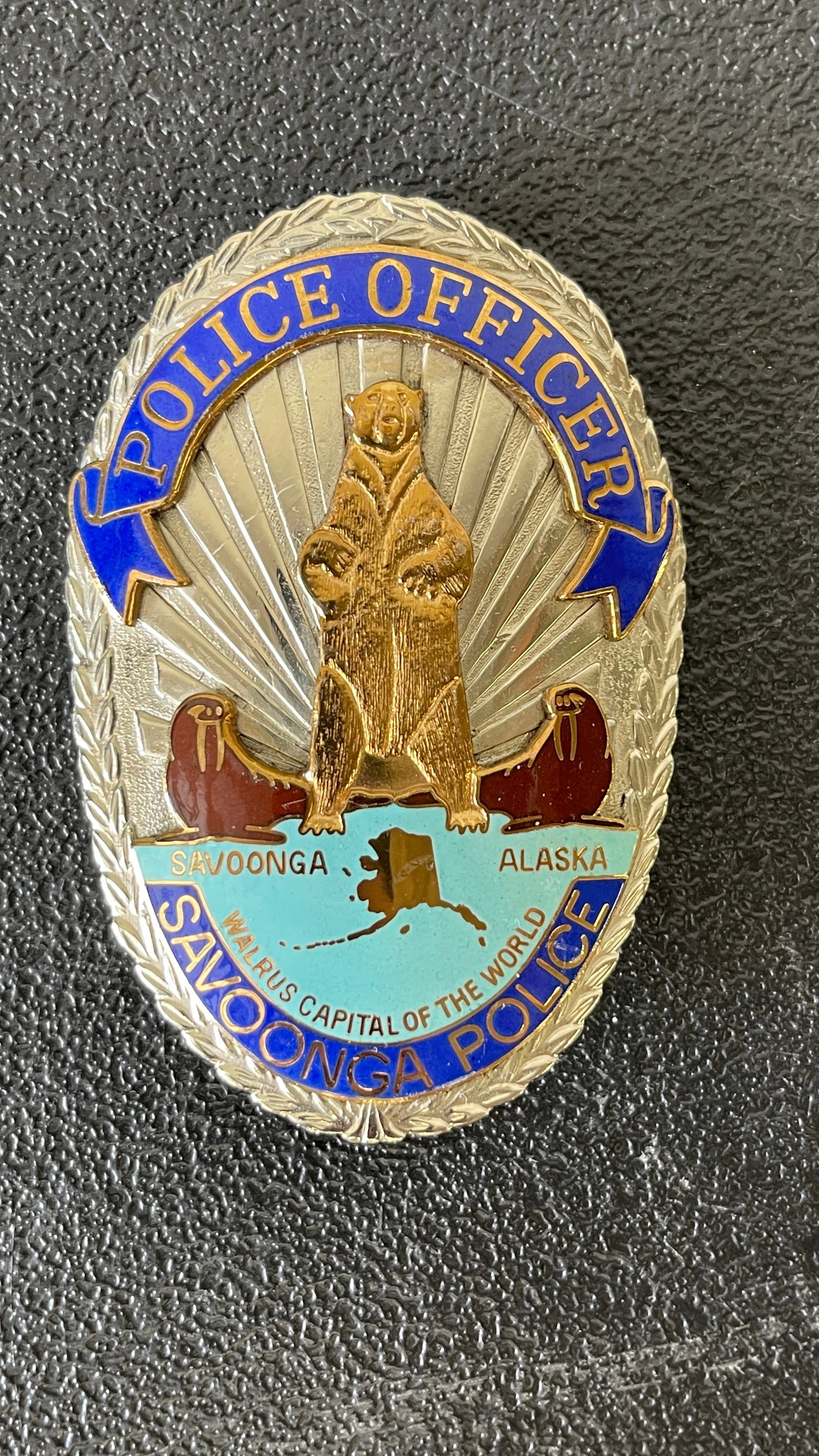 Vintage Obsolete Police Badge Savoonga Alaska Maker Marked (1 of 4)