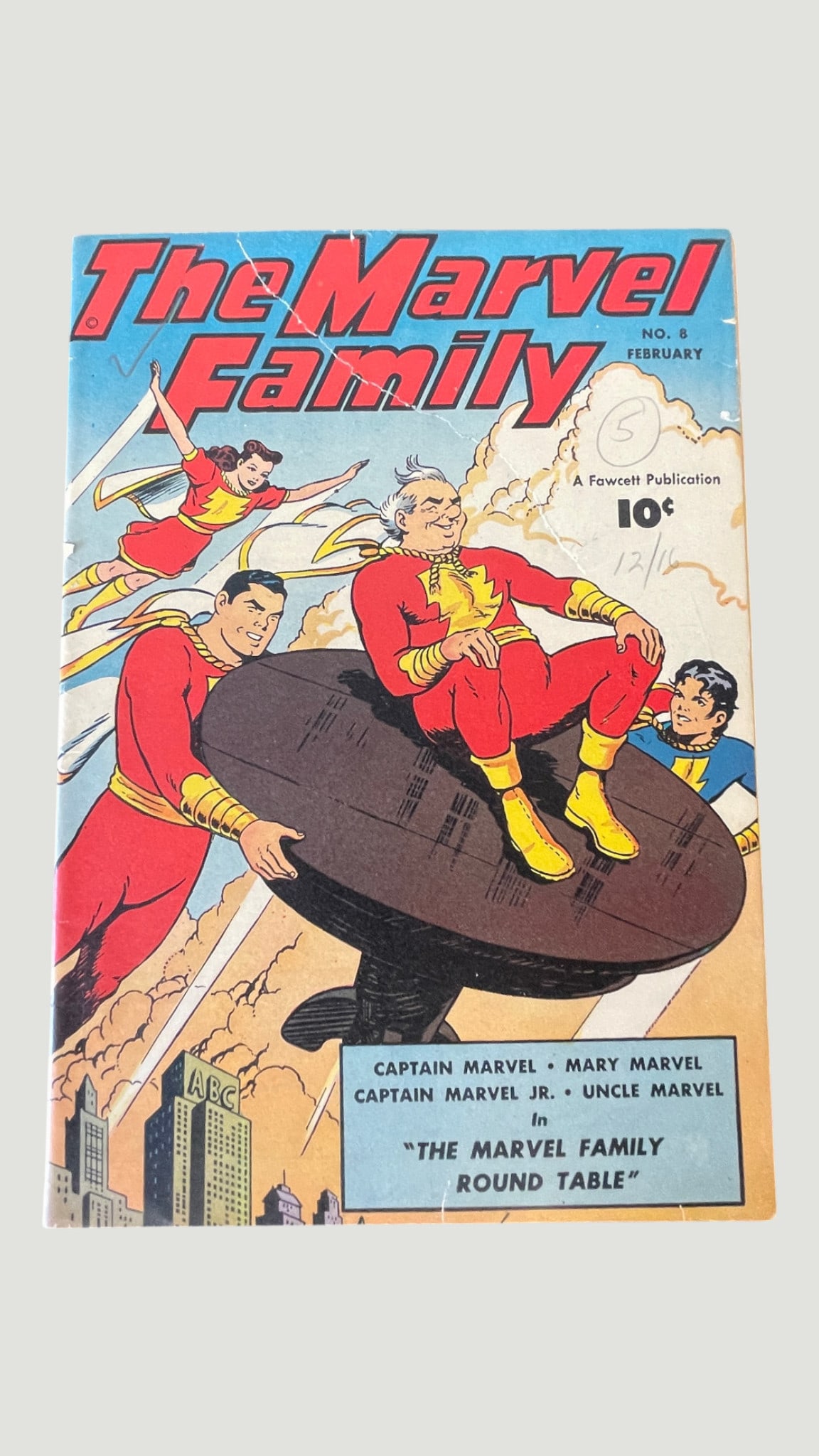 The Marvel Family #8, Fawcett Publications, February 1947, Golden Age Comic (1 of 3)