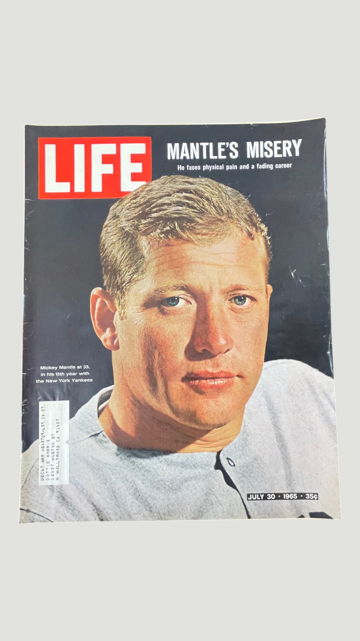 LIFE Magazine July 30, 1965 — Mickey Mantle 'Mantle's Misery' Cover: A July 30, 1965 issue of LIFE Magazine featuring a striking close-up cover portrait of New York Yankees legend Mickey Mantle at age 33, in his 15th year with the team. The headline reads 'Mantle's Mis