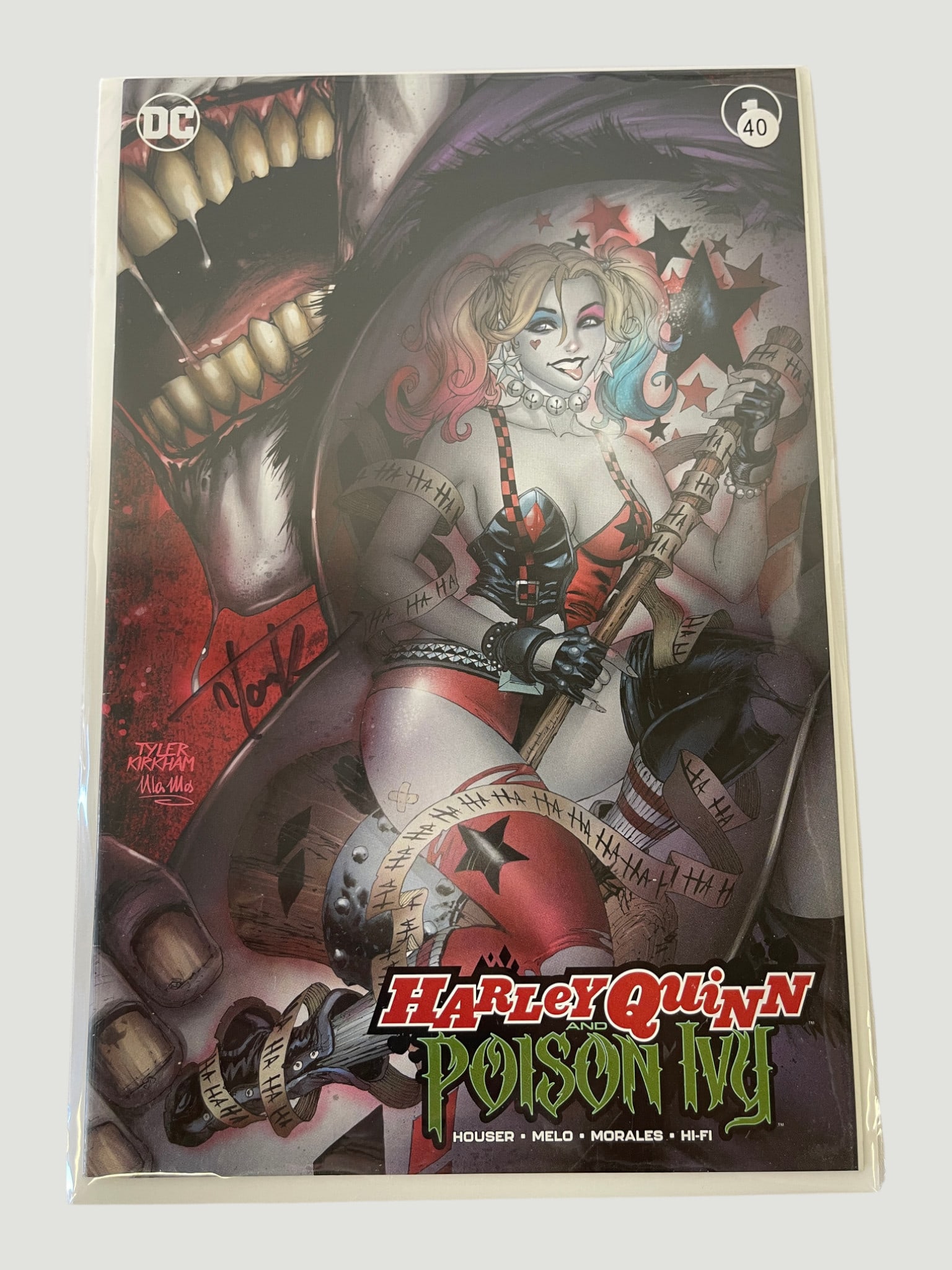 DC Comics Harley Quinn and Poison Ivy #40 Tyler Kirkham Variant Cover: Harley Quinn and Poison Ivy #40 published by DC Comics, featuring a striking variant cover by artist Tyler Kirkham, with the issue number '40' visible in the upper left corner. The cover showcases