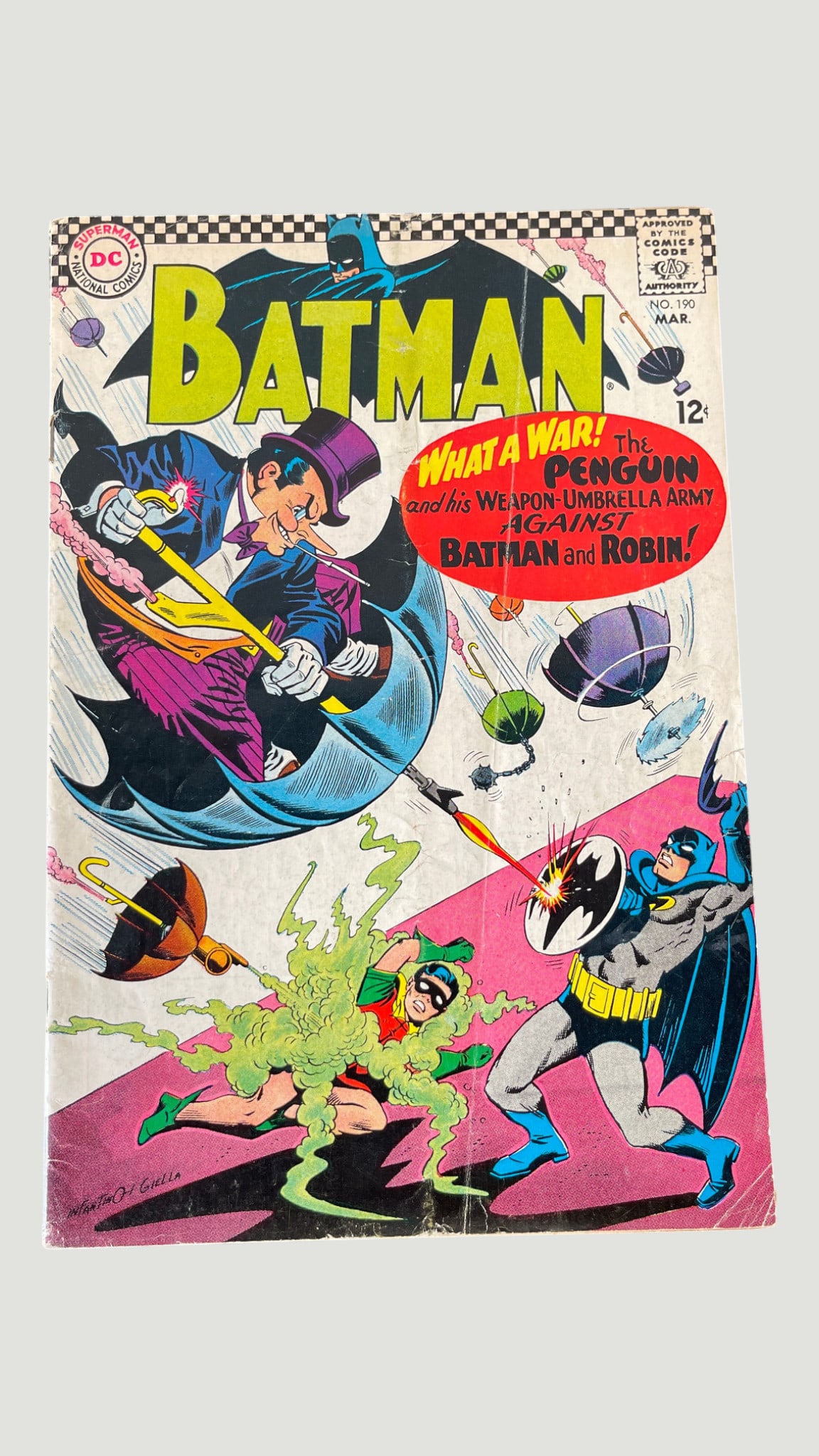 Batman #190 DC Comics (1967) Silver Age — The Penguin Weapon-Umbrella Army (1 of 3)