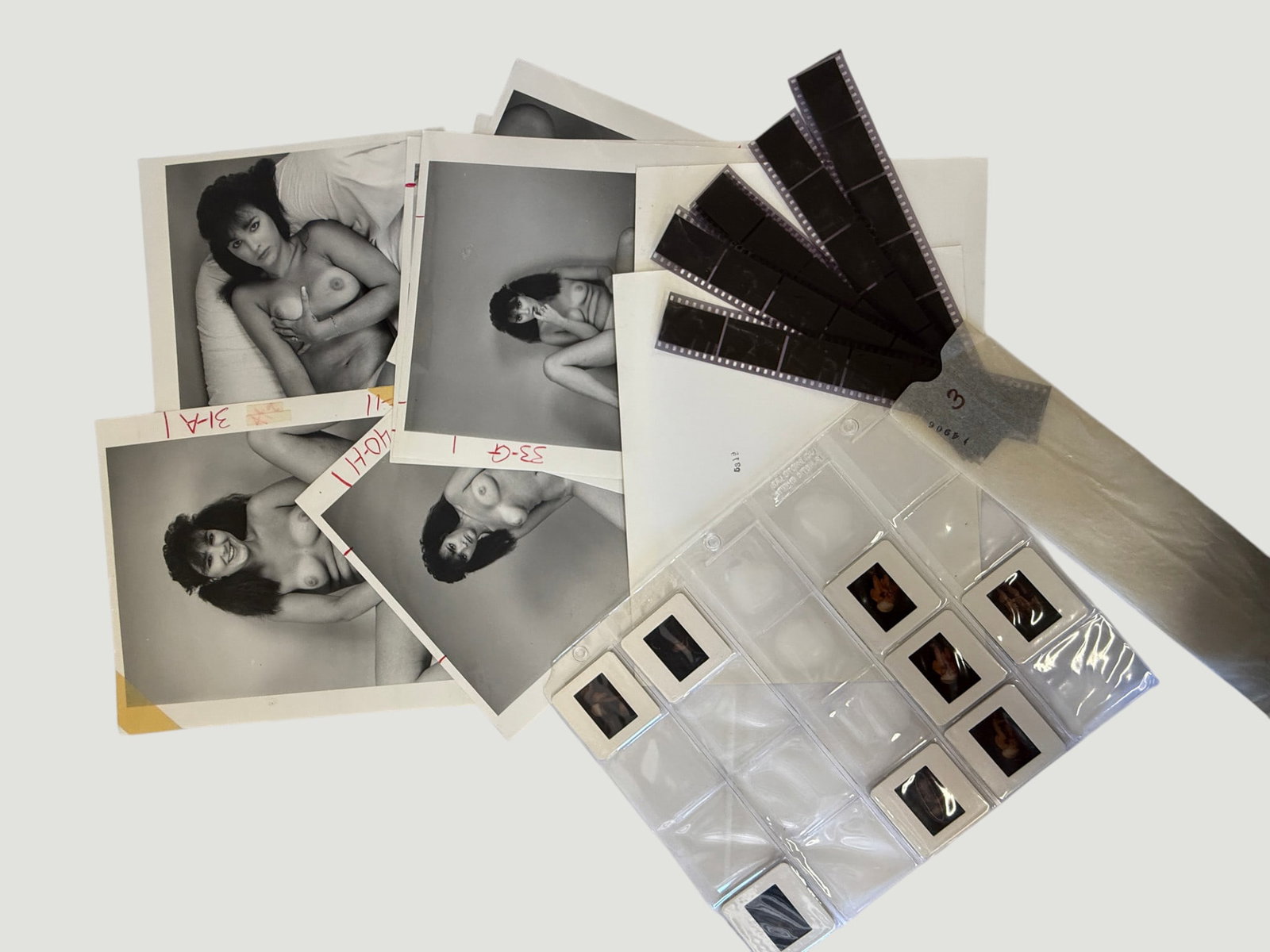 Vintage Pin Up Risque Model Erotic Photo Archive Collection B&W (1 of 1)