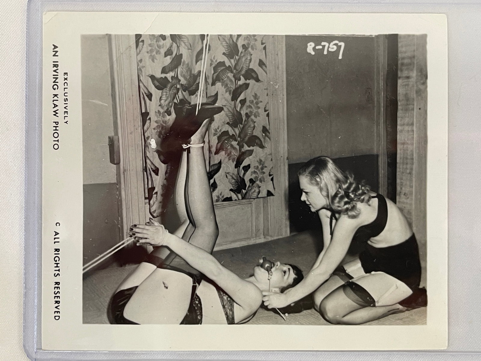 Bettie Page Vintage 1950's B&W Original Photograph By Irving Klaw: Bettie Page Vintage 1950's B&W Original Photograph By Irving Klaw