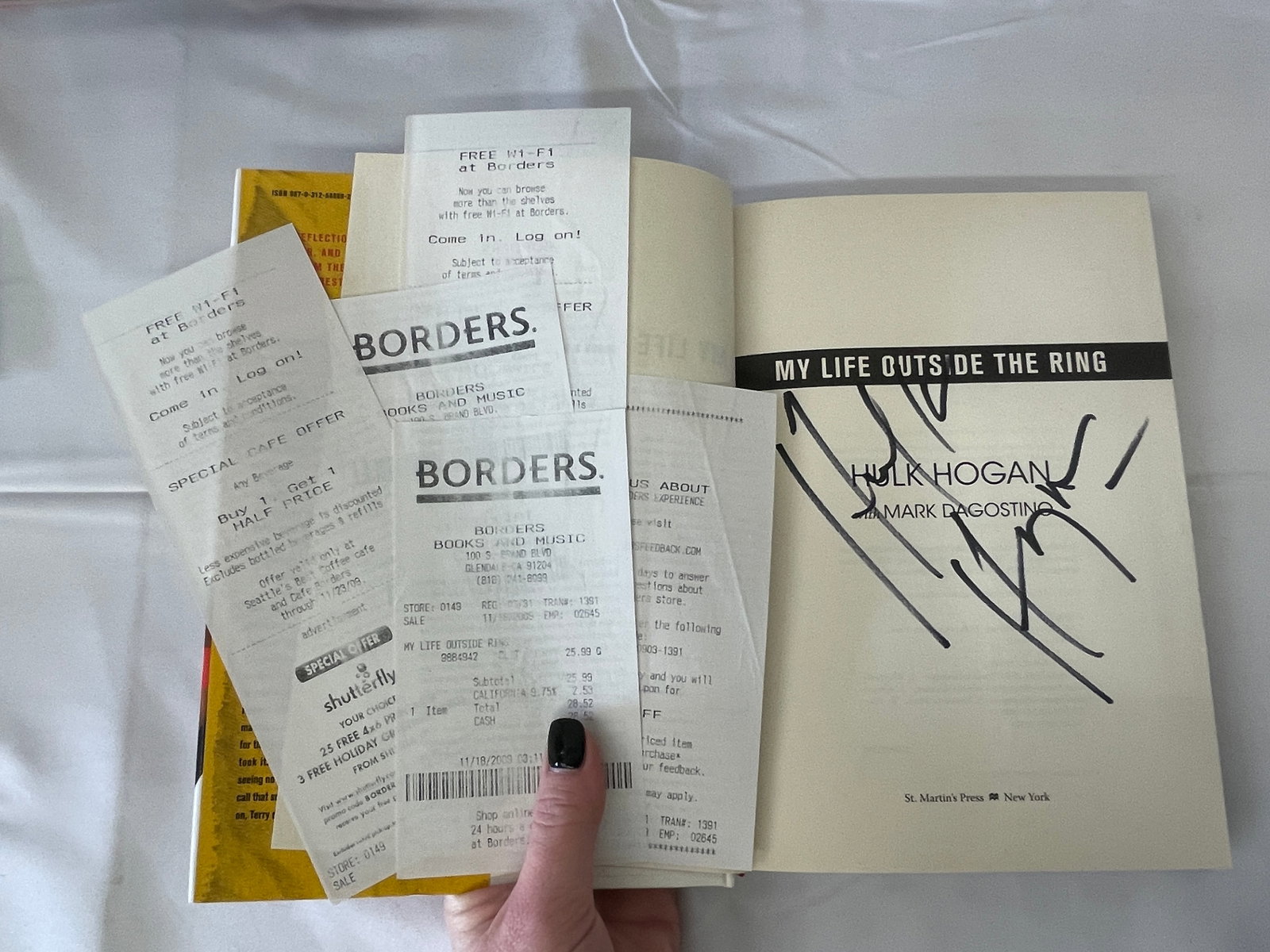 Hulk Hogan 'My Life Outside The Ring' Signed Hardcover Book w/ Original Borders Receipts Signed (1 of 3)